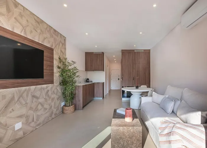 Charming Golden Mile At 300m From The * Marbella