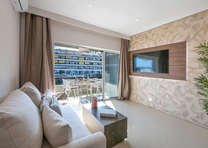 Charming Golden Mile At 300m From The Lejlighed Marbella