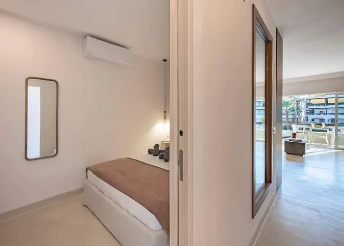 아파트 Charming Golden Mile At 300m From The 마르베야