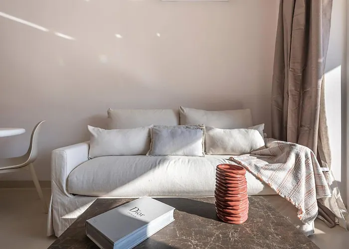 Charming Golden Mile At 300m From The Lägenhet